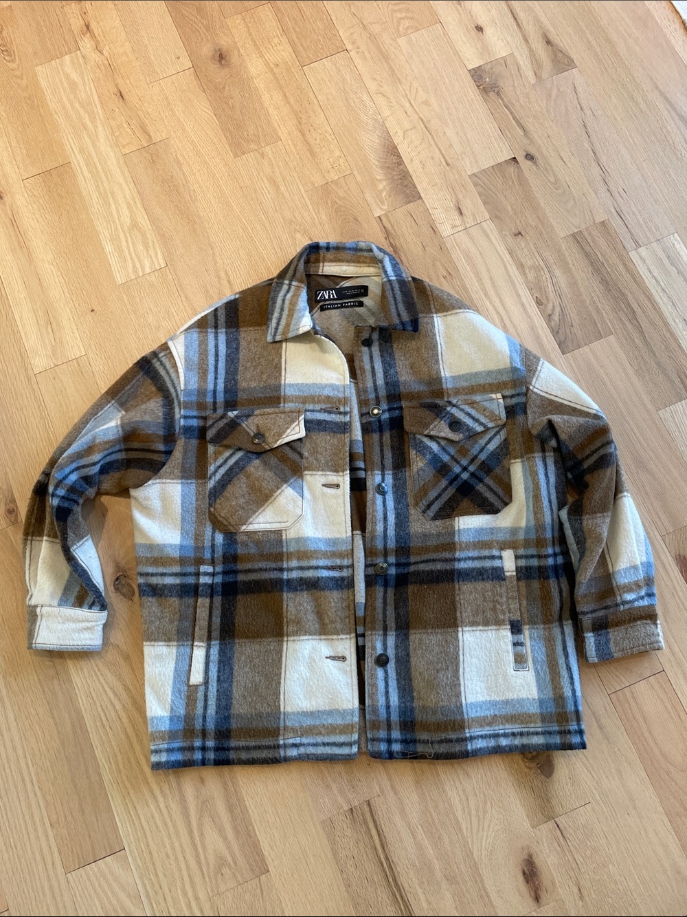 Very nice Zara women’s Plaid Shacket